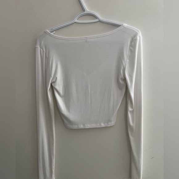 Aritzia Sunday Best long sleeve button shirt - Picture 2 of 3